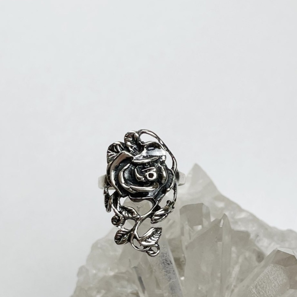 Sterling Silver Carved Rose Ring